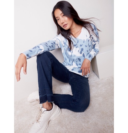 Printed V-Neck Knit Top - Snowflake Printed V-Neck Knit Top - Snowflake