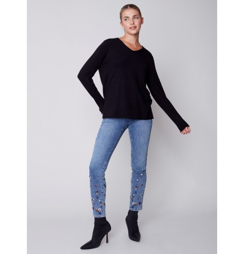 Basic V-Neck Sweater - Black Basic V-Neck Sweater - Black