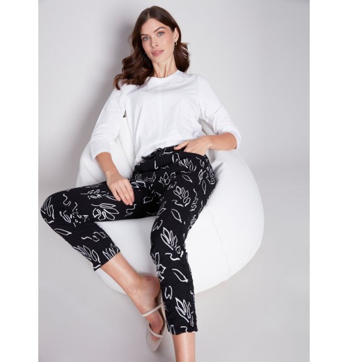 Printed Crinkle Jogger Pants - Leaves Printed Crinkle Jogger Pants - Leaves