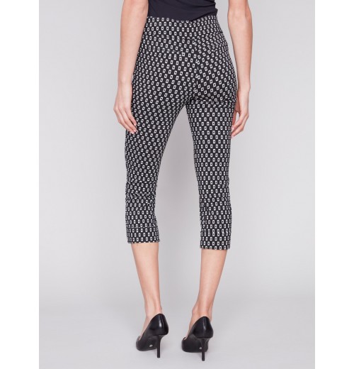Printed Stretch Pull-On Capri Pants - White Tiles Printed Stretch Pull-On Capri Pants - White Tiles