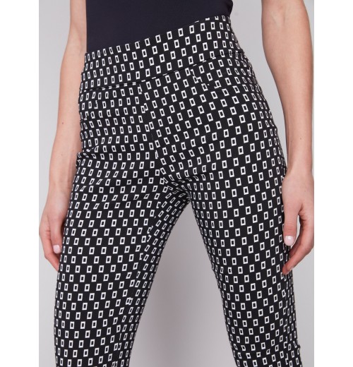 Printed Stretch Pull-On Capri Pants - White Tiles Printed Stretch Pull-On Capri Pants - White Tiles