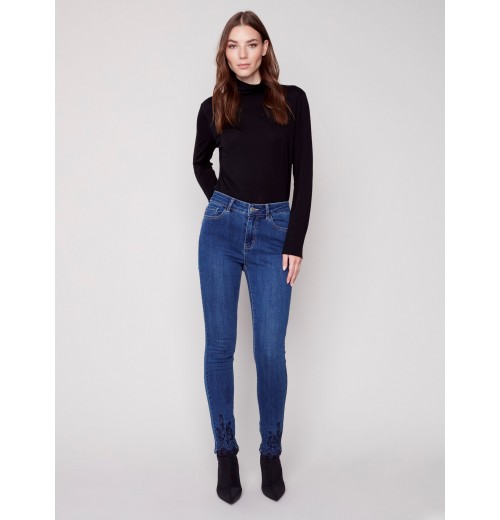 Skinny Jeans with Embroidered Scalloped Hem - Blue Jean Skinny Jeans with Embroidered Scalloped Hem - Blue Jean